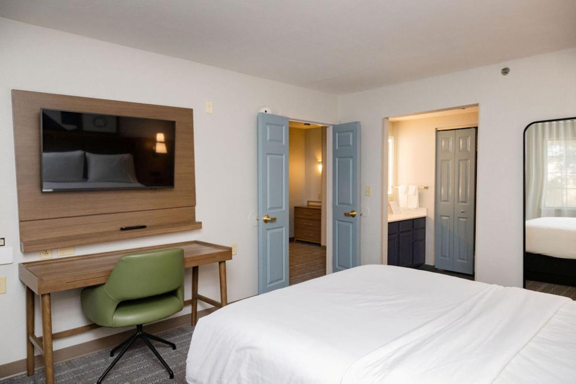 Hotel Staybridge Jackson By Ihg Ridgeland